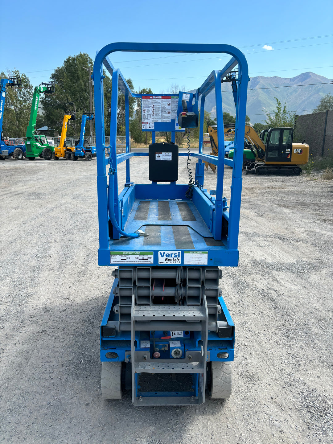 19' 2018 Genie GS-1930 Scissor Lift -One Year Warranty- (id.9935d)