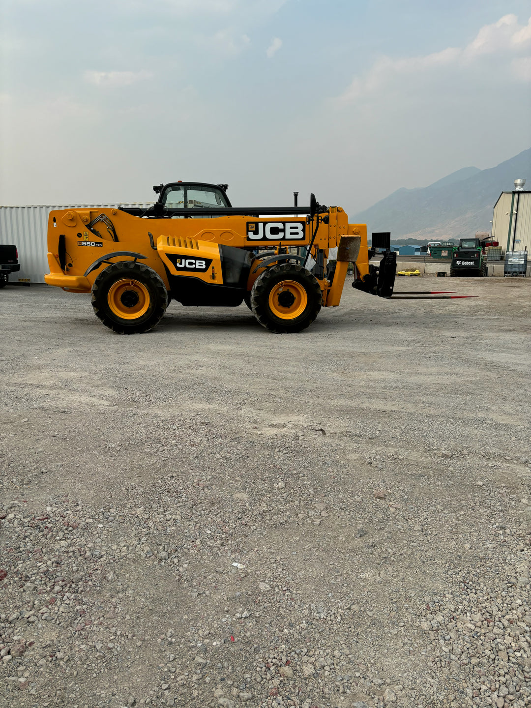 2016 JCB 550-170 10K, 56' -Hrs. 2156- Reach Forklift/Telehandler For Sale  (Id.0609c)