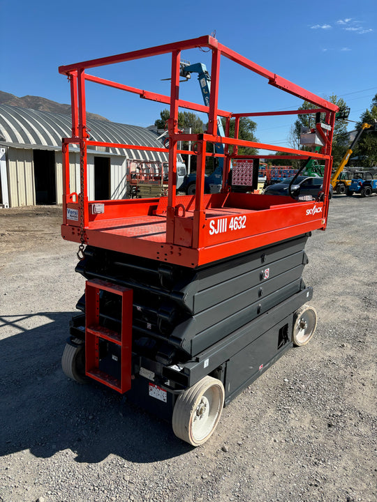 32' 2015 Skyjack SJ4632 32 ft -Warranty-Scissorlift (id.5061b)