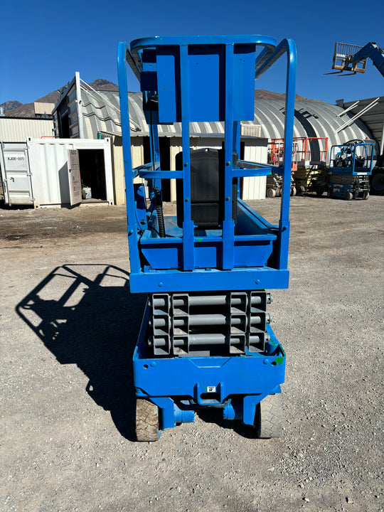 19' 2014 Genie GS-1930 Scissor Lift -One Year Warranty- (id.7872b)