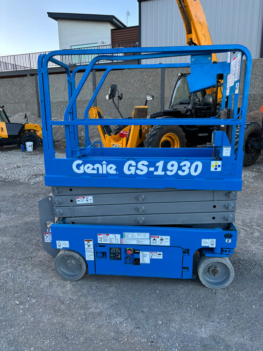 2015 Genie GS-1930 Scissor Lift -One Year Warranty- (id.1461c)