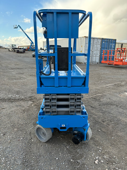 19' 2017 Genie GS-1930 Scissor Lift -One Year Warranty- (id.2255e)