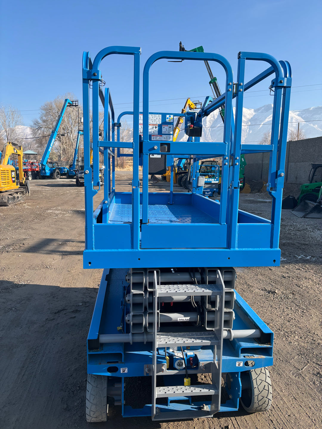 2024 New Genie GG-2632 26' Scissorlifts