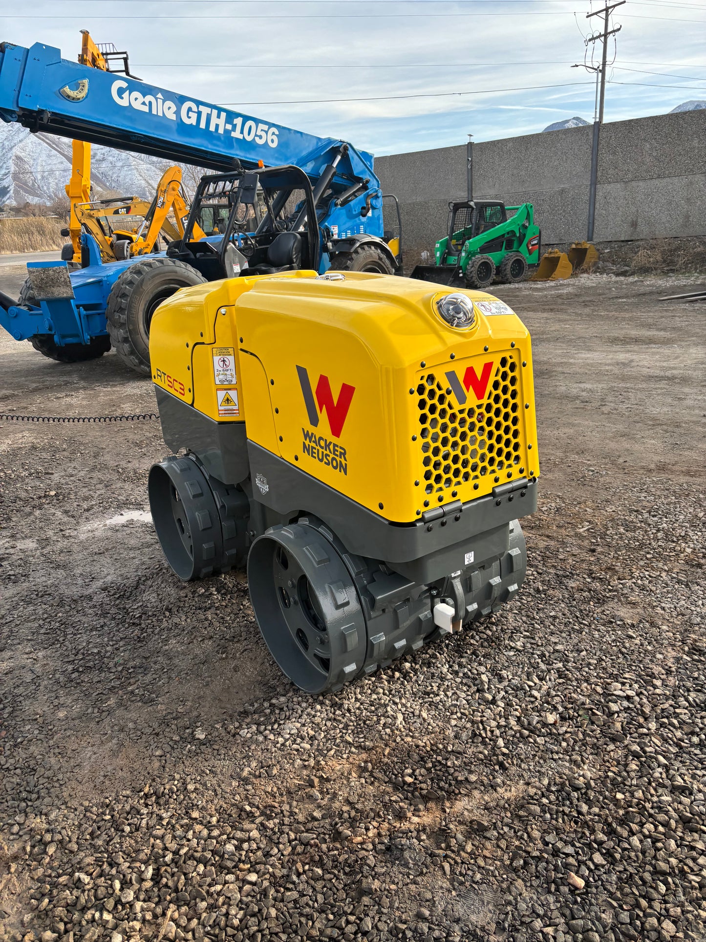 2025 -In Stock- Wacker Neuson RTLx SC3 32" Trench Compactor
