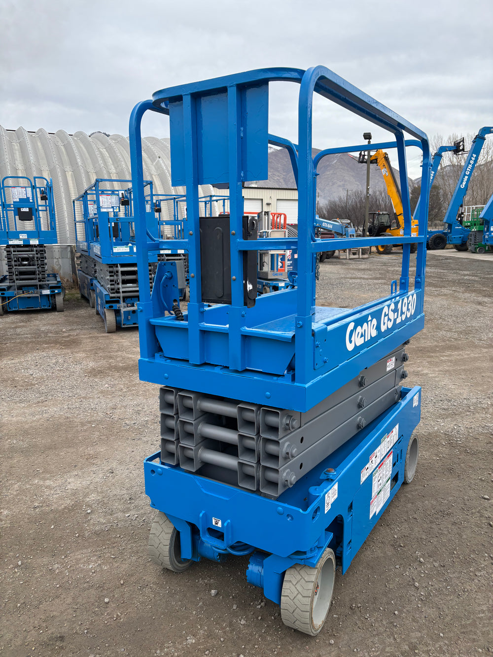 19' 2016 Genie GS-1930 Scissor Lift -Two Year Warranty- (id.7843d)