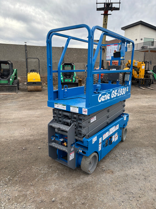 19' 2016 Genie GS-1930 Scissor Lift -Two Year Warranty- (id.7843d)