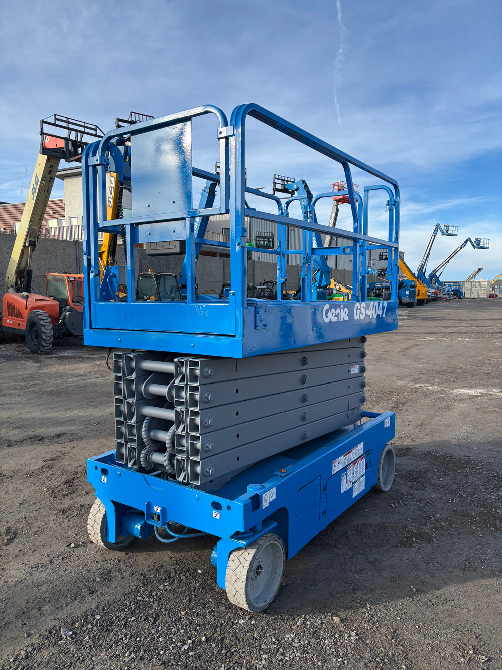 40' 2018 Genie GS-4047 Scissorlifts (One Year Warranty) (id.4648e)