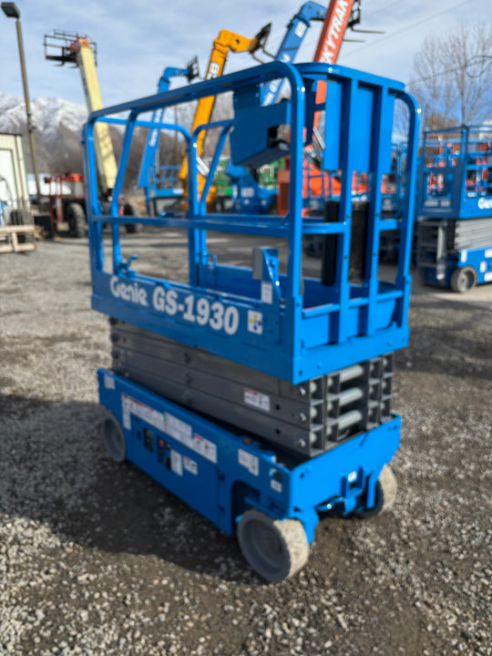 19' 2020 Genie GS-1930 Scissor Lift -One Year Warranty- (id.1929e)