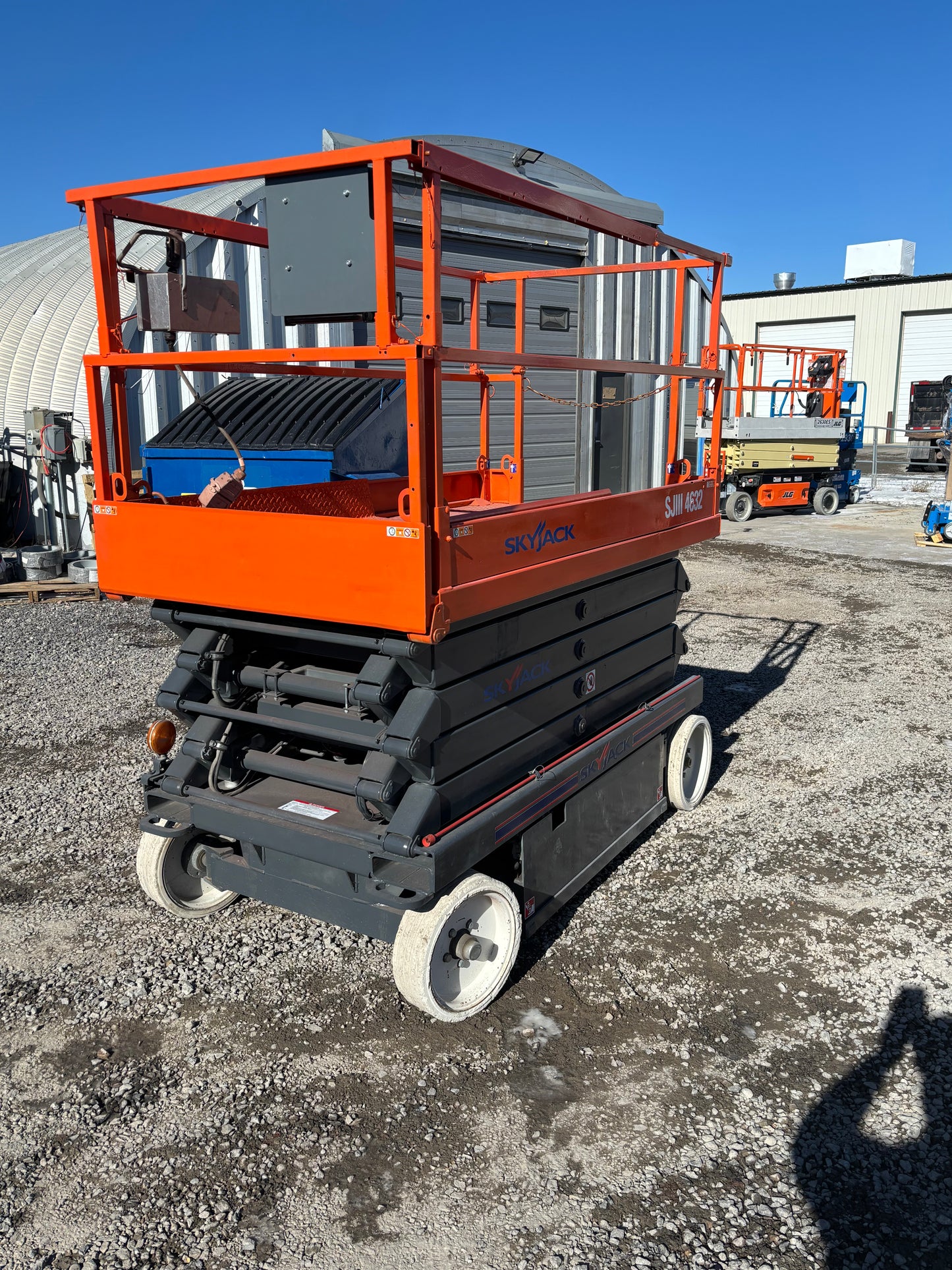 32' 2015 Skyjack SJ 4632 32 ft -Two Year Warranty-Scissorlift (id.5049e)