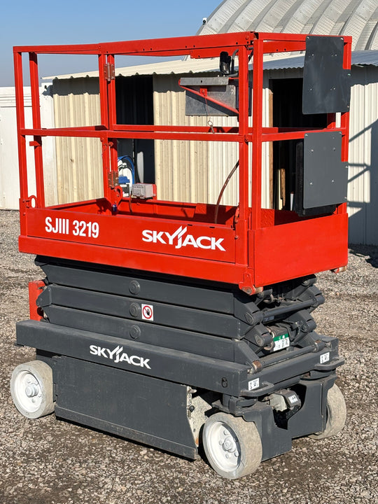 19’ 2016 Skyjack SJIII 3219 Scissorlifts -Two Year Warranty- (id.4150b)