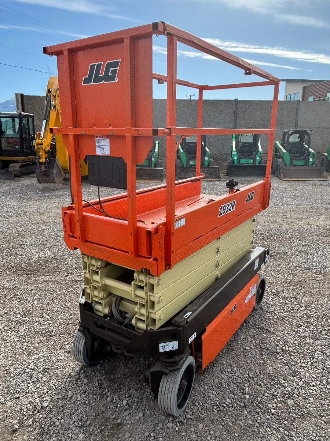 19’ 2017 JLG 1932R 19' Scissor Lift -Two Year Warranty- (id.7653b)