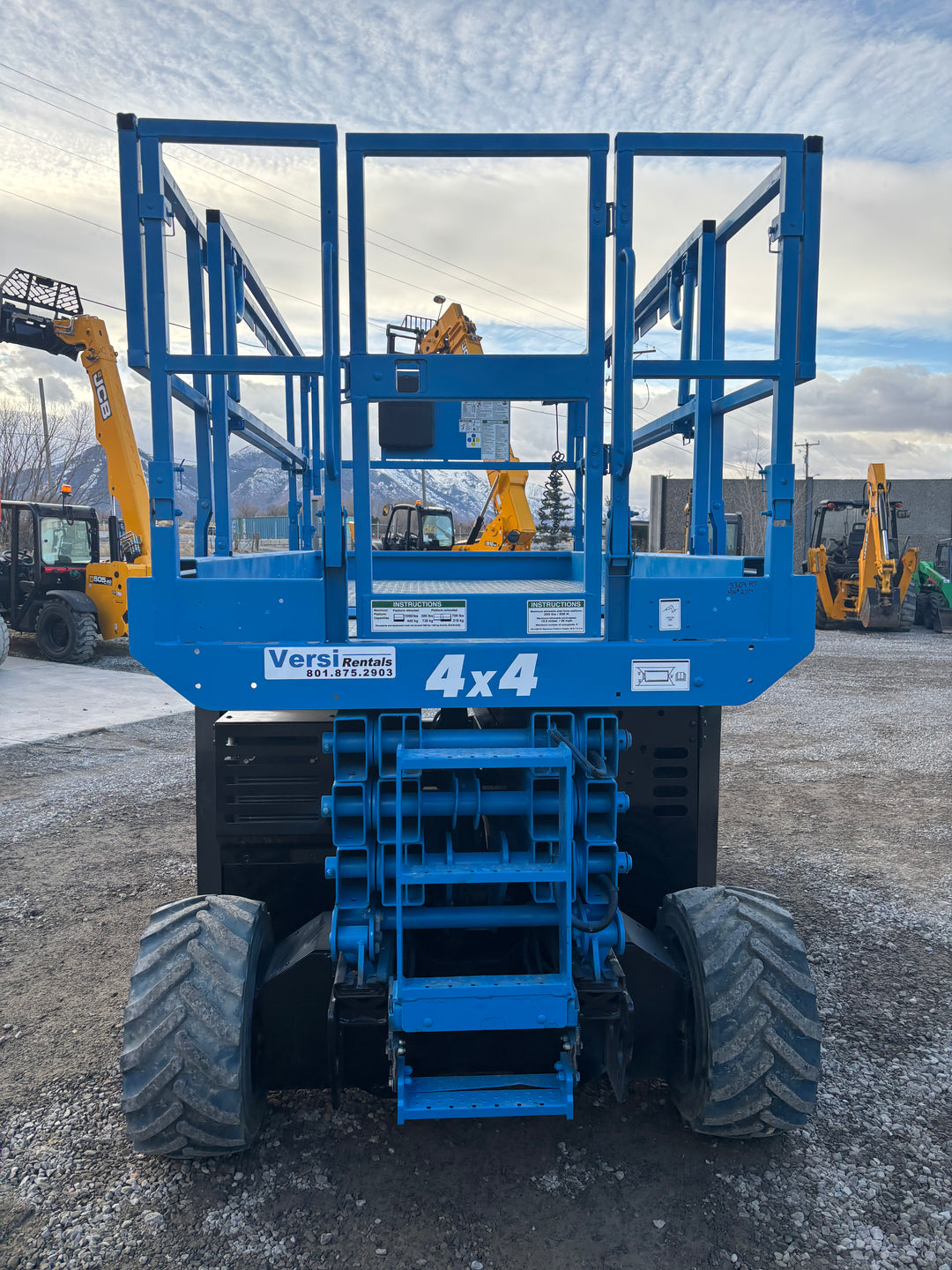 33' 2017 Genie GS-3369 RT -Warranty- Scissorlift Dual Fuel 4x4 (id.2114)