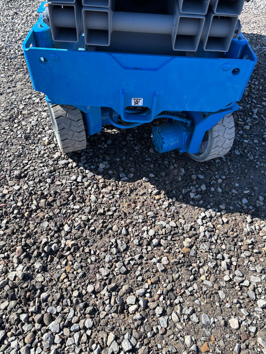 19' 2018 Genie GS-1930 Scissor Lift -Two Year Warranty- (id.1016b)