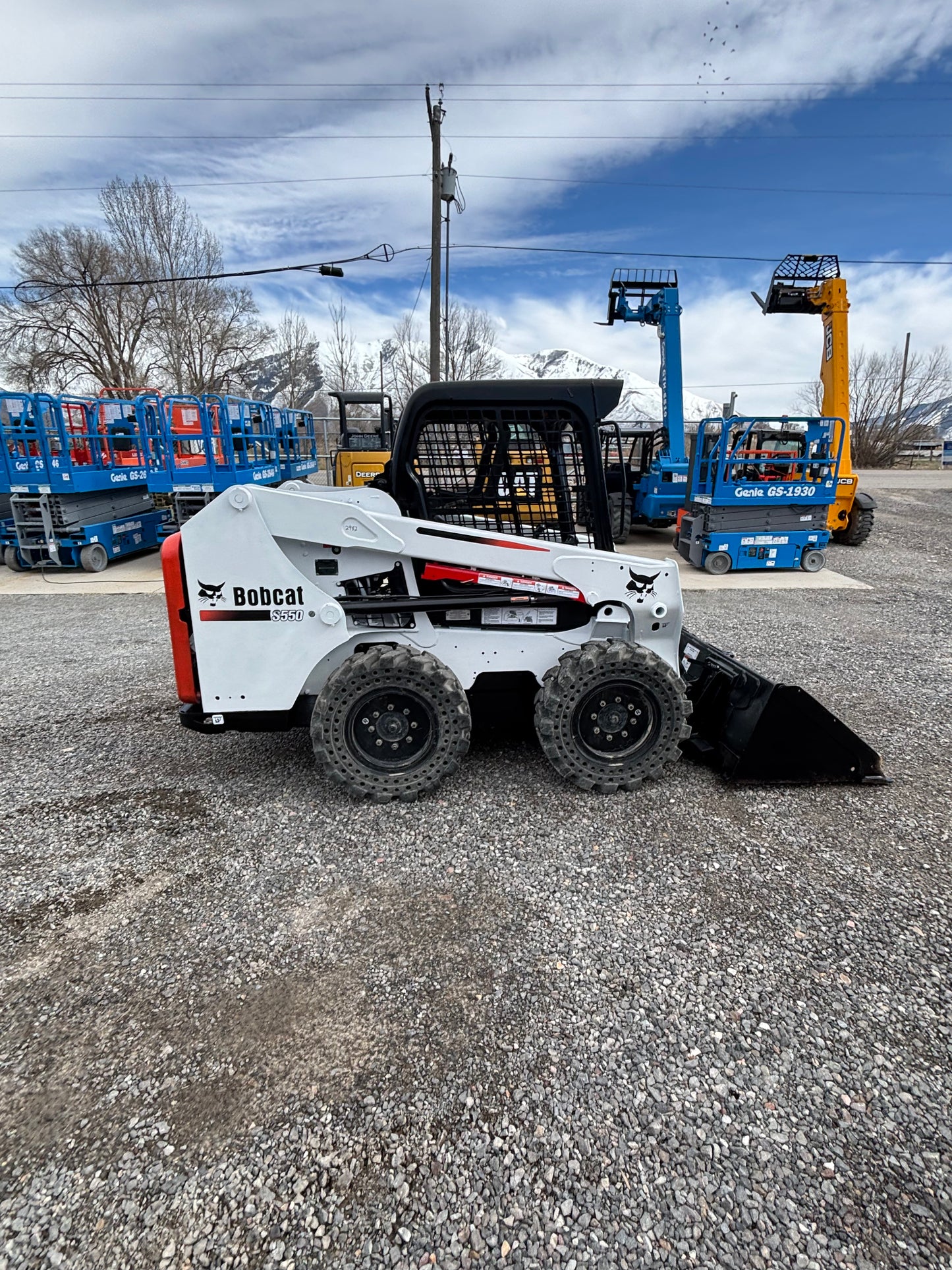 2017 Bobcat S550 Skid Steer -2324 Hrs- (id.2982)