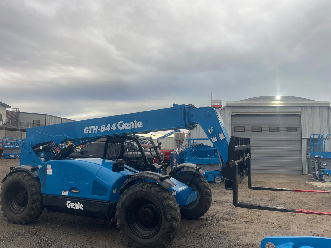 2017 Genie GTH-844 -Warranty- Forklift Telehandler (id.1124)