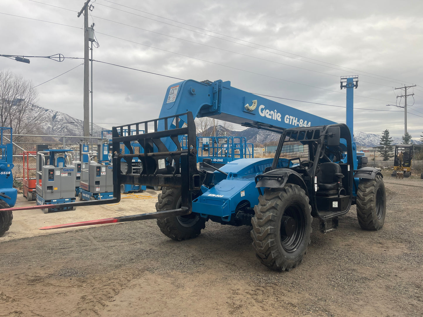 2017 Genie GTH-844 -Warranty- Forklift Telehandler (id.1124)