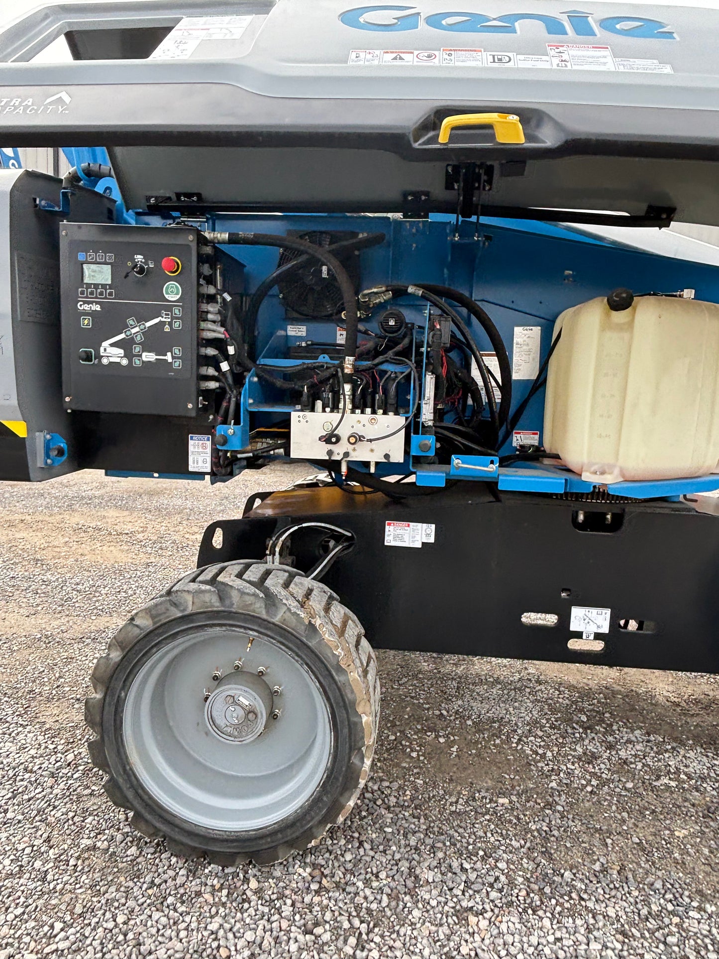 2024 New! *In Stock* Genie S-60 XC 60' Boomlift Manlift (id.0391)