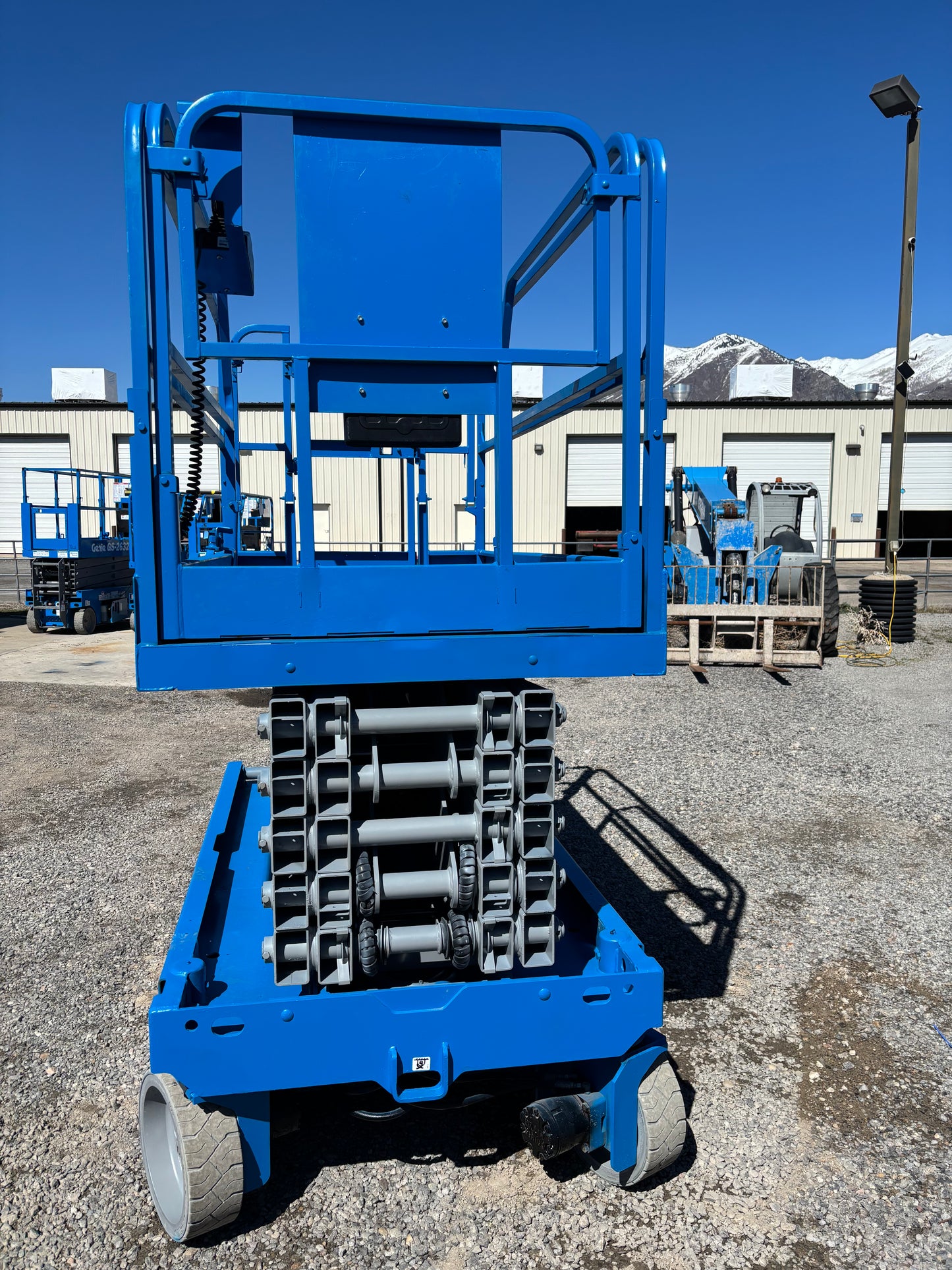 40' 2015 Genie GS 4047 (40') -2 Yr Warranty- Scissor Lift (Id.D596e)