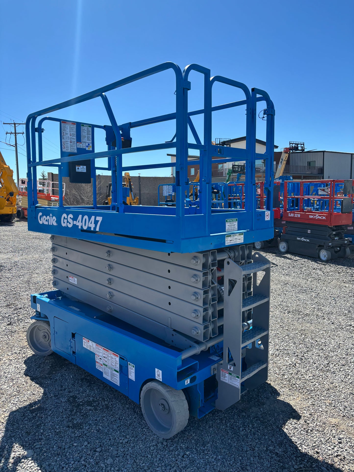 40' 2015 Genie GS 4047 (40') -2 Yr Warranty- Scissor Lift (Id.D596e)