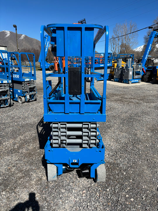 19' 2017 Genie GS-1930 19' -2yr Warranty- Scissorlift (id.3247c)