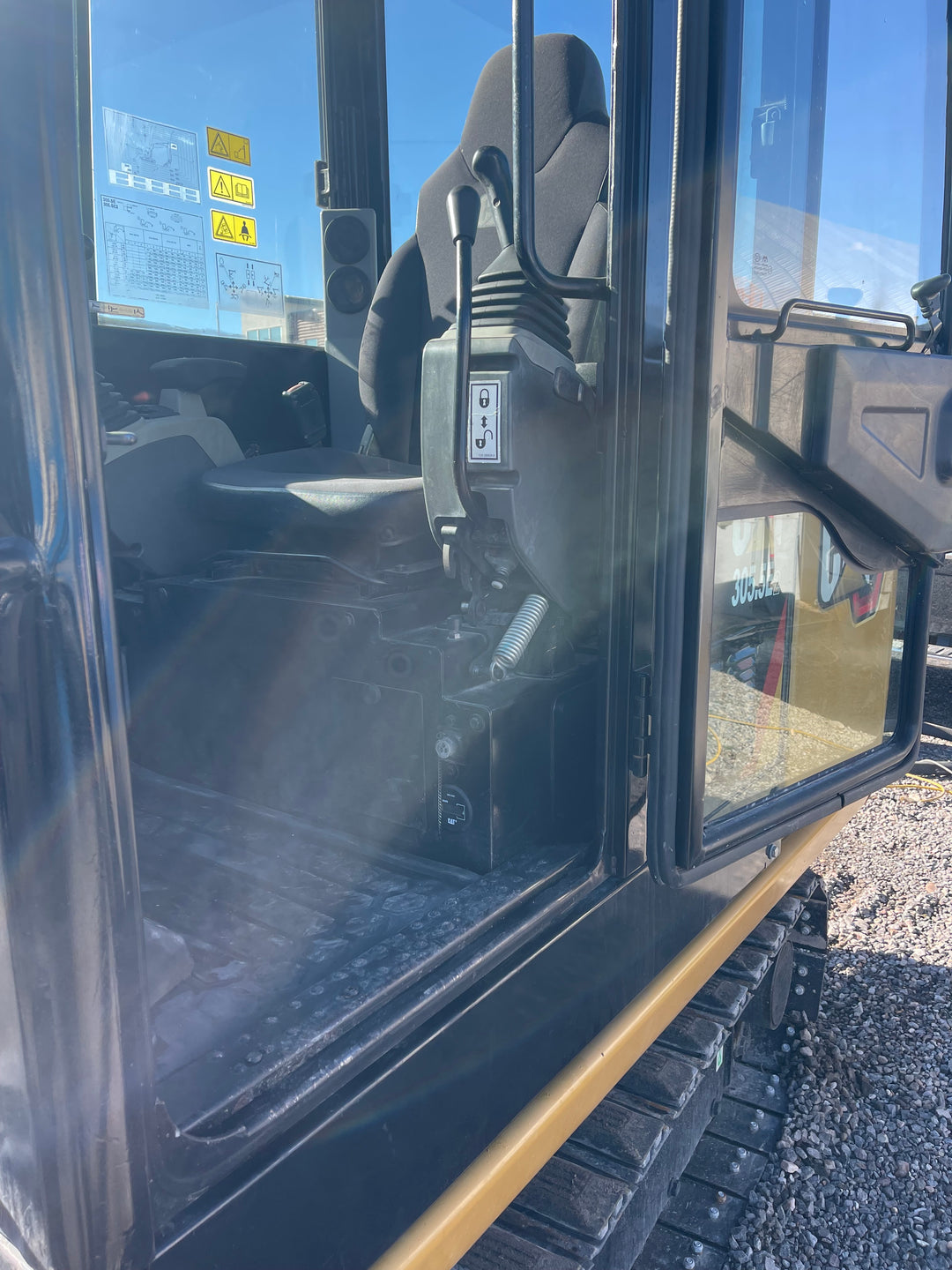 2020 Cat 305.5E2 Mini Ex (id.1127)