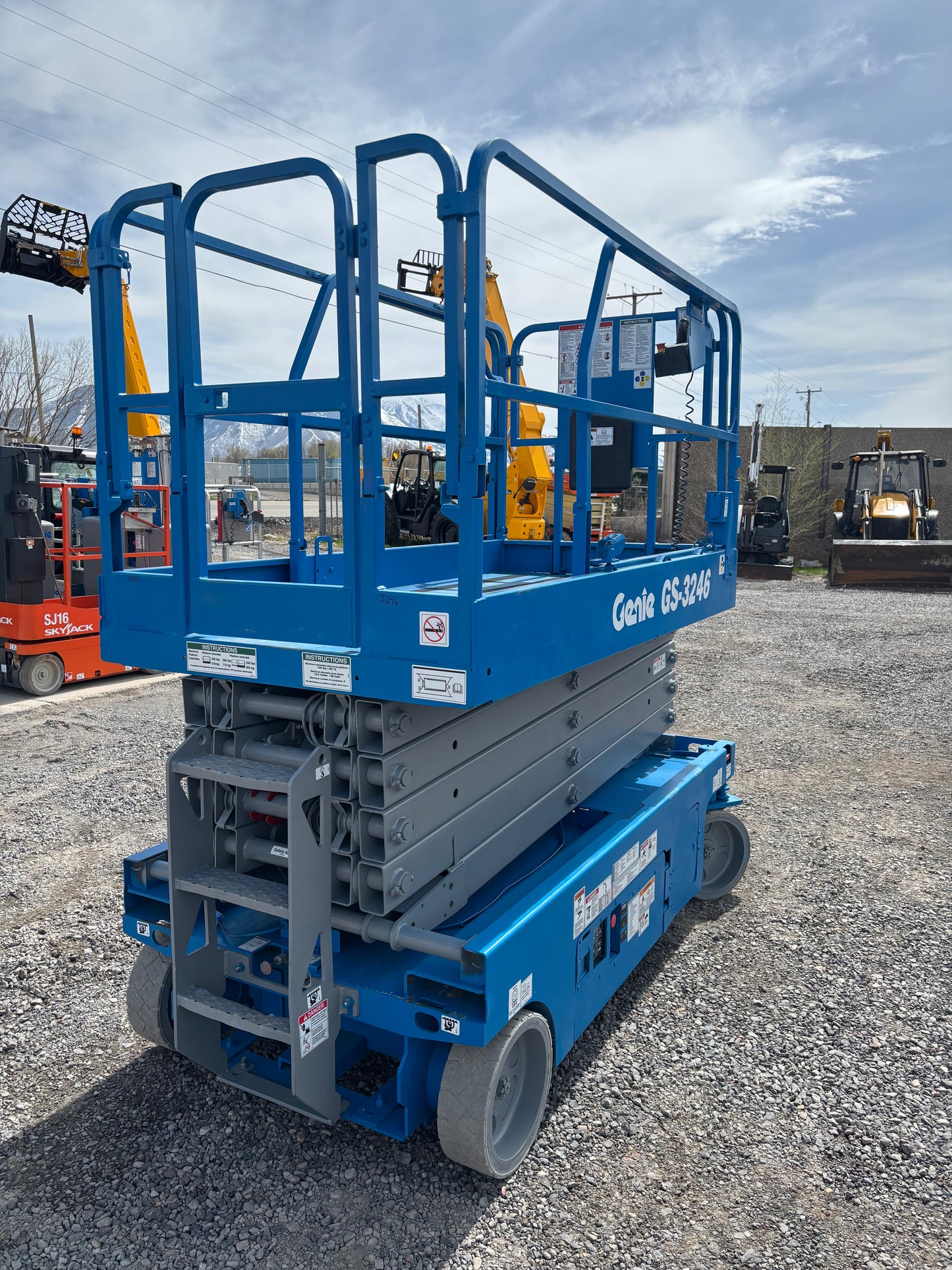 32' 2015 Genie GS-3246 -2 yr Warranty- Scissorlift (id.6991d)