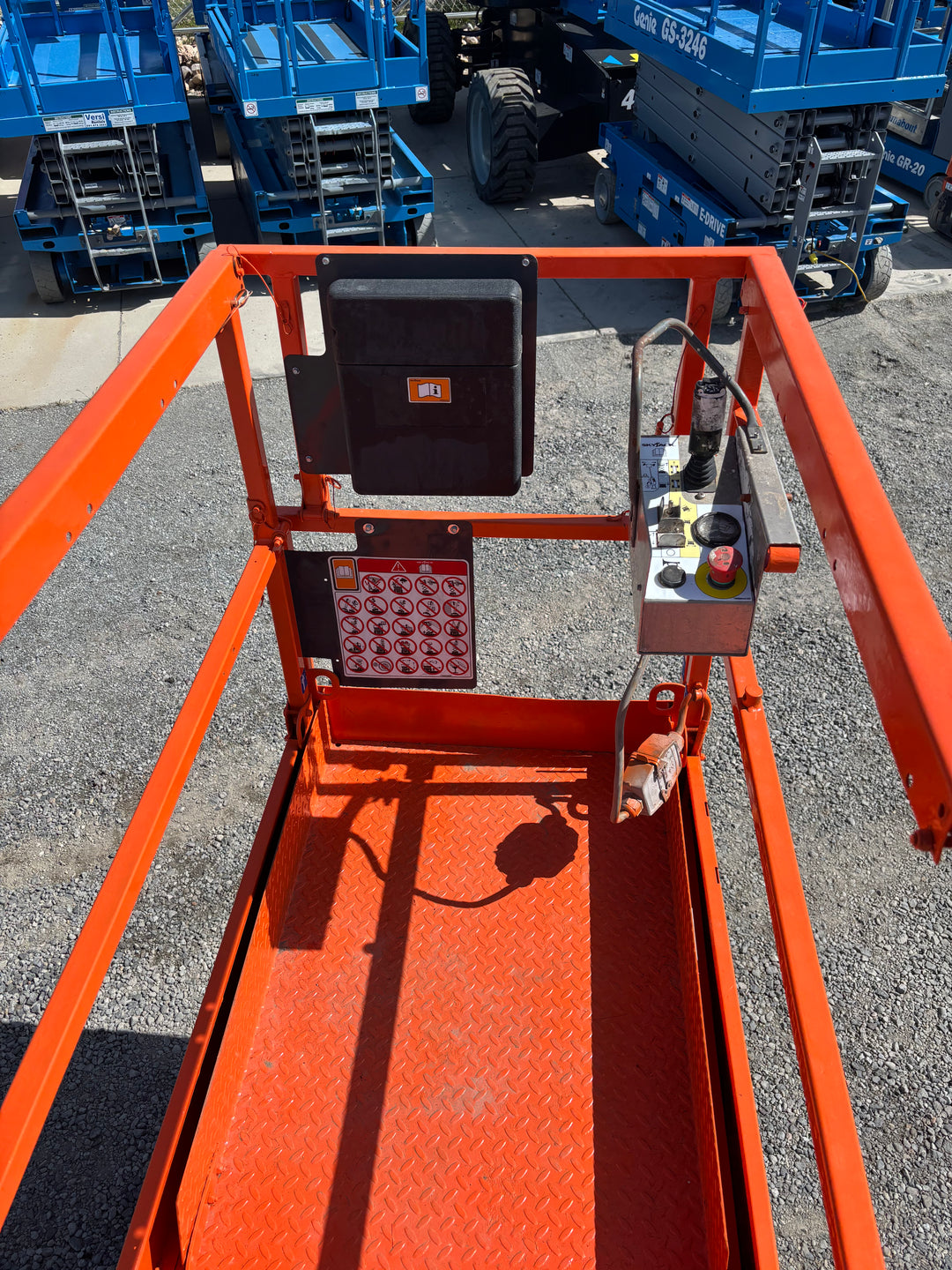 26' 2017 -Warranty- Skyjack SJ 3226 (26') Scissorlift (id.2169a)