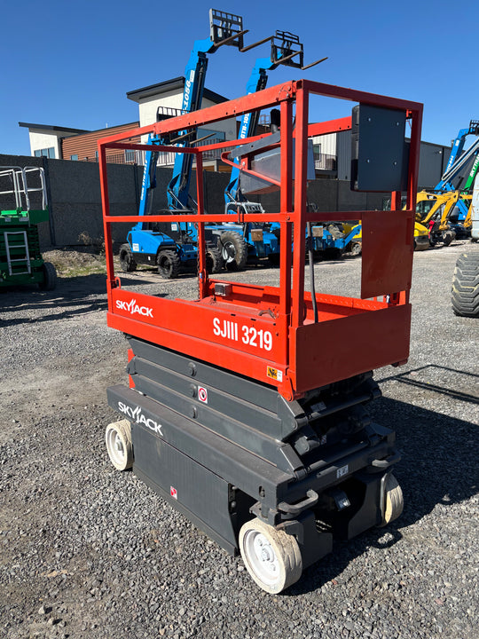 19’ 2016 Skyjack SJIII 3219 Scissorlifts -Two Year Warranty- (id.9176b)