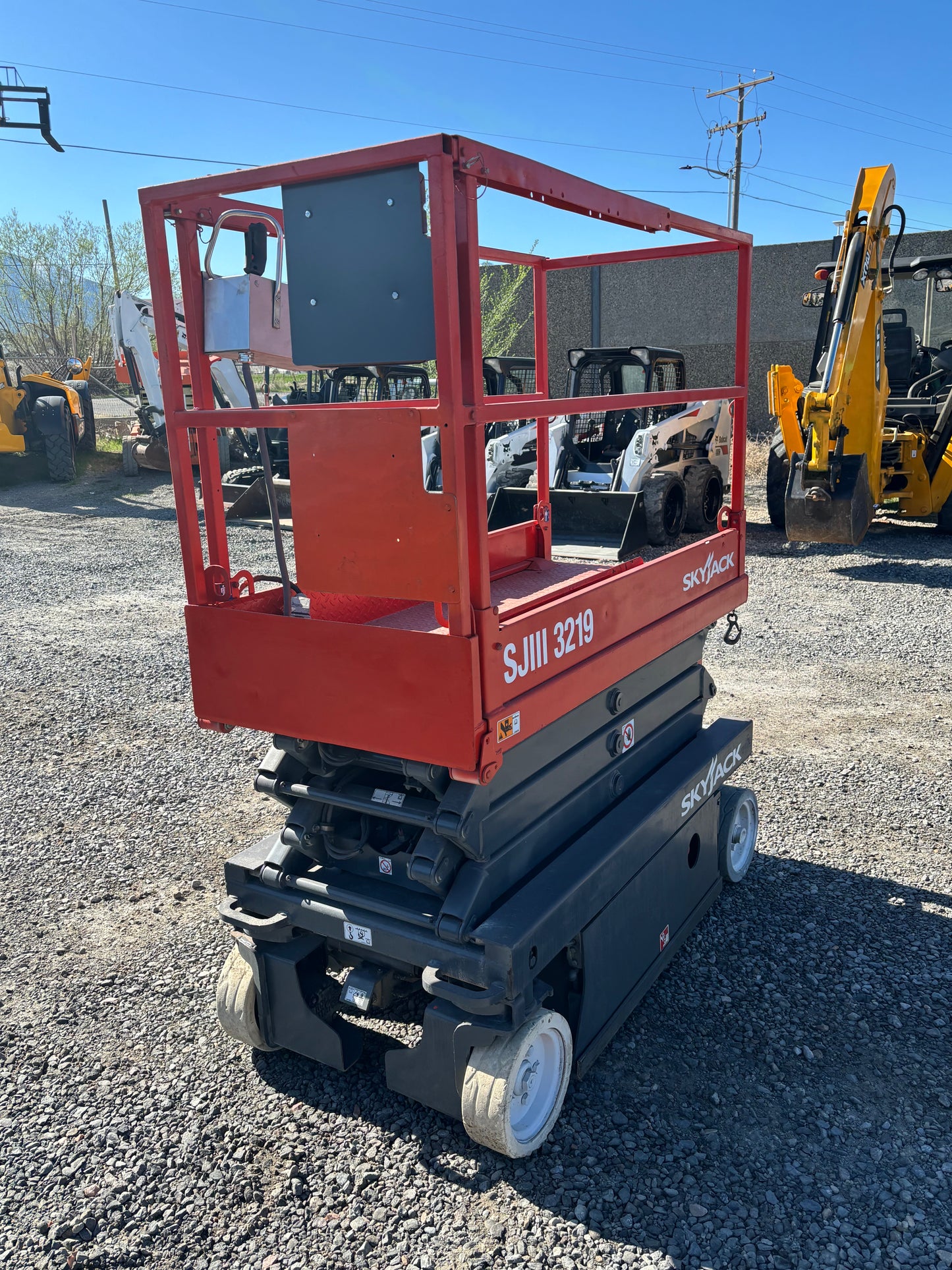 2016 Skyjack SJIII 3219 Scissorlifts -Two Year Warranty- (id.9176b)
