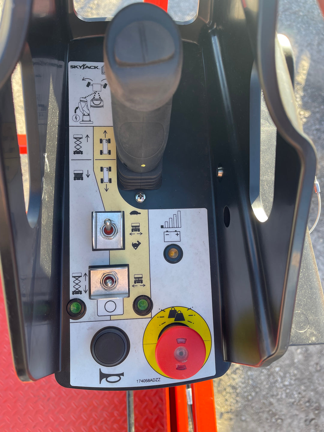 2026 New! -In Stock- Skyjack SJ 4726 E (26') Scissorlift