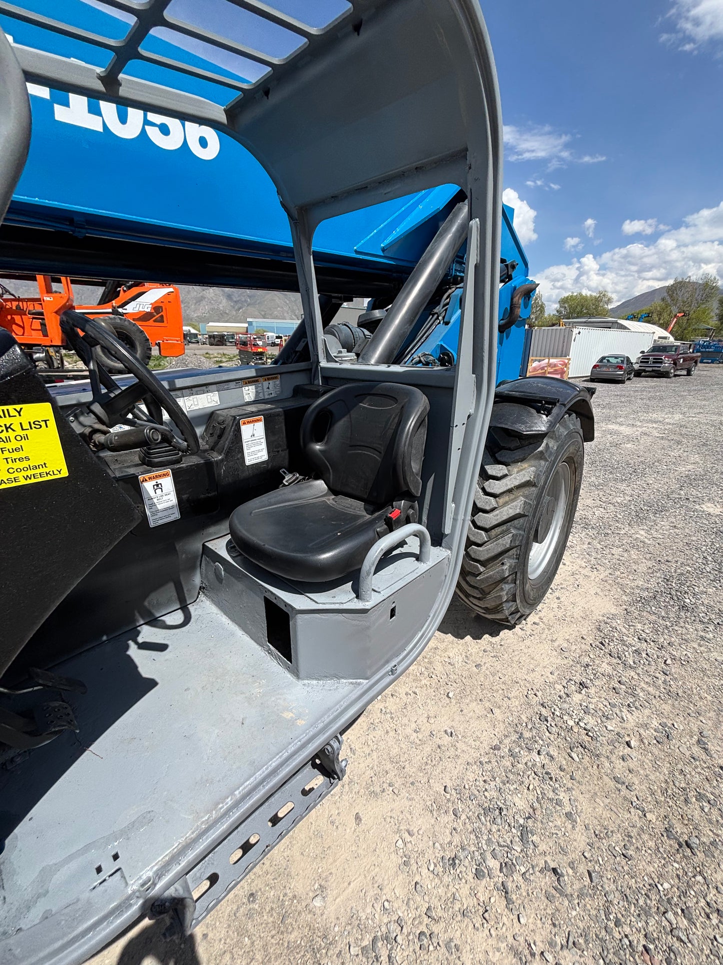 2012 Genie GTH-1056 Forklift Telehandler (id.5681)