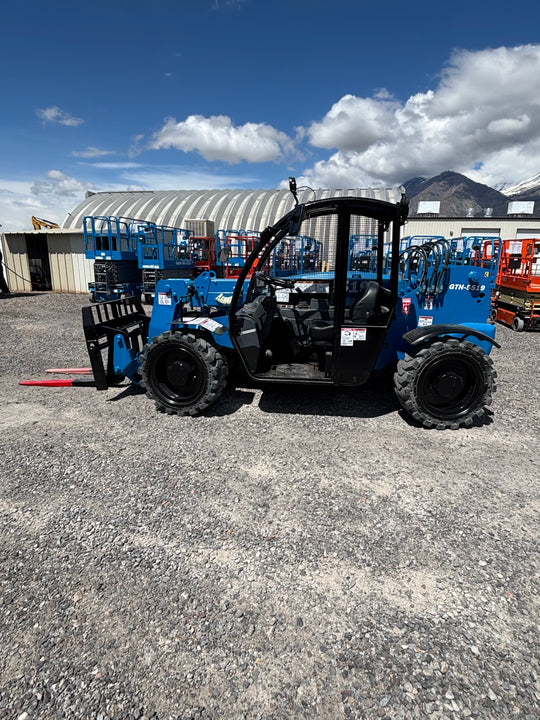 2016 Genie GTH-5519 Forklift Telehandler-Hrs. 2015- (id.4934)