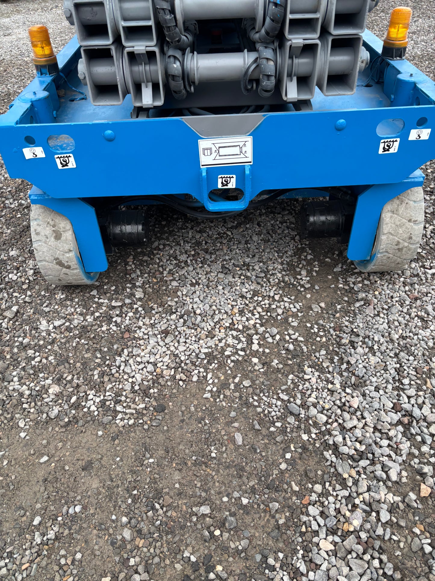 2016 Genie GS 4047 (40') -2 Yr Warranty- Scissor Lift (Id.2198b)