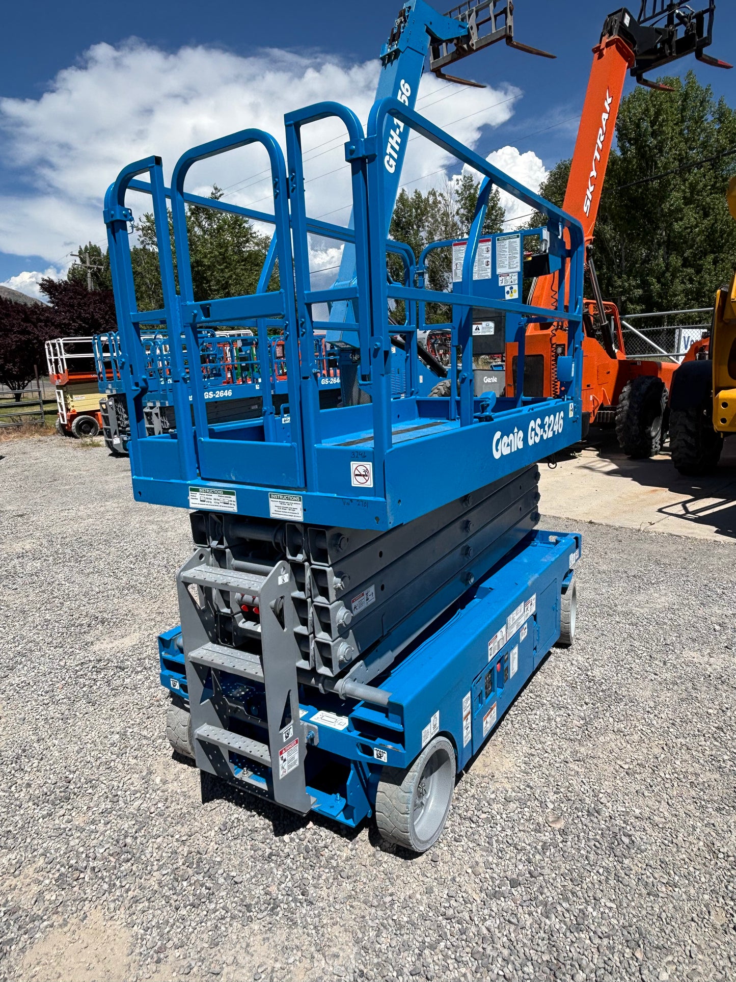2017 Genie GS-3246 (32') -2 yr Warranty- Scissorlift (id.2701d)