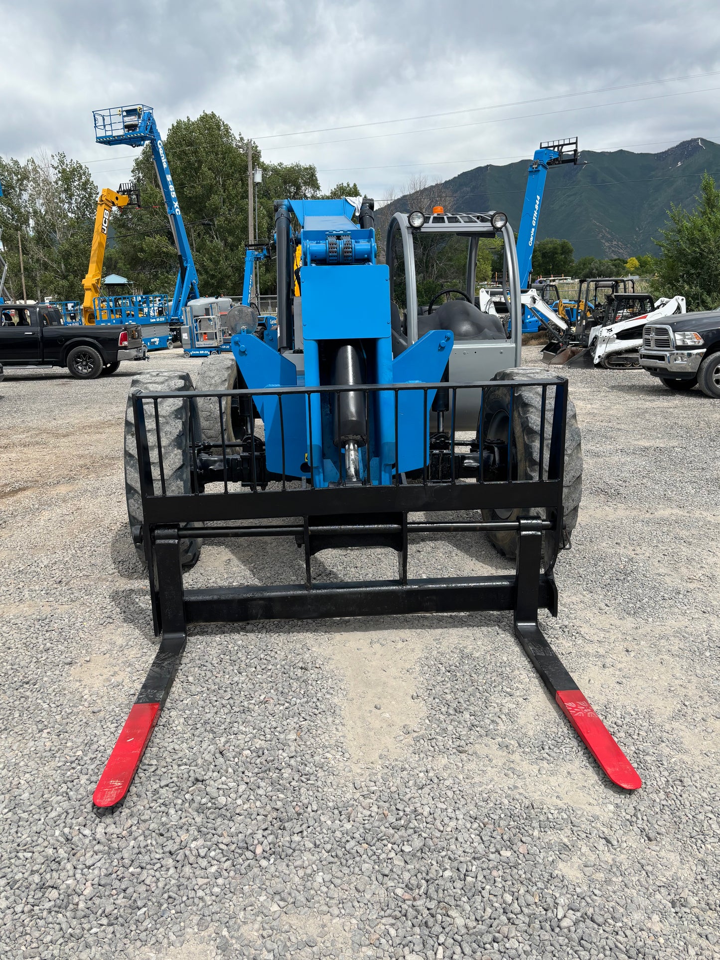 2012 Genie GTH-844 Forklift Telehandler (id 6454d)