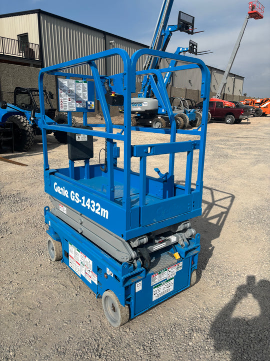 2021 Genie GS-1432m 14' -2 yr Warranty- Scissorlift (id.D235e)