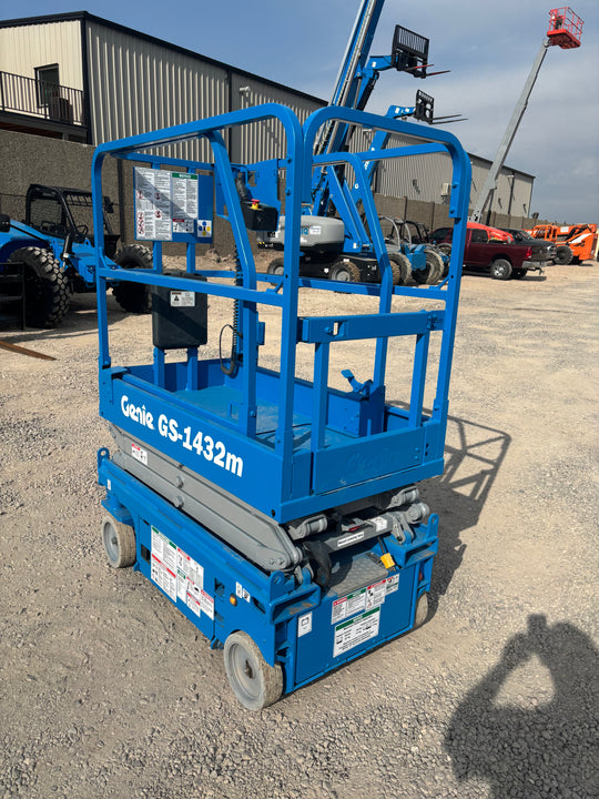 2021 Genie GS-1432m 14' -2 yr Warranty- Scissorlift (id.D235e)