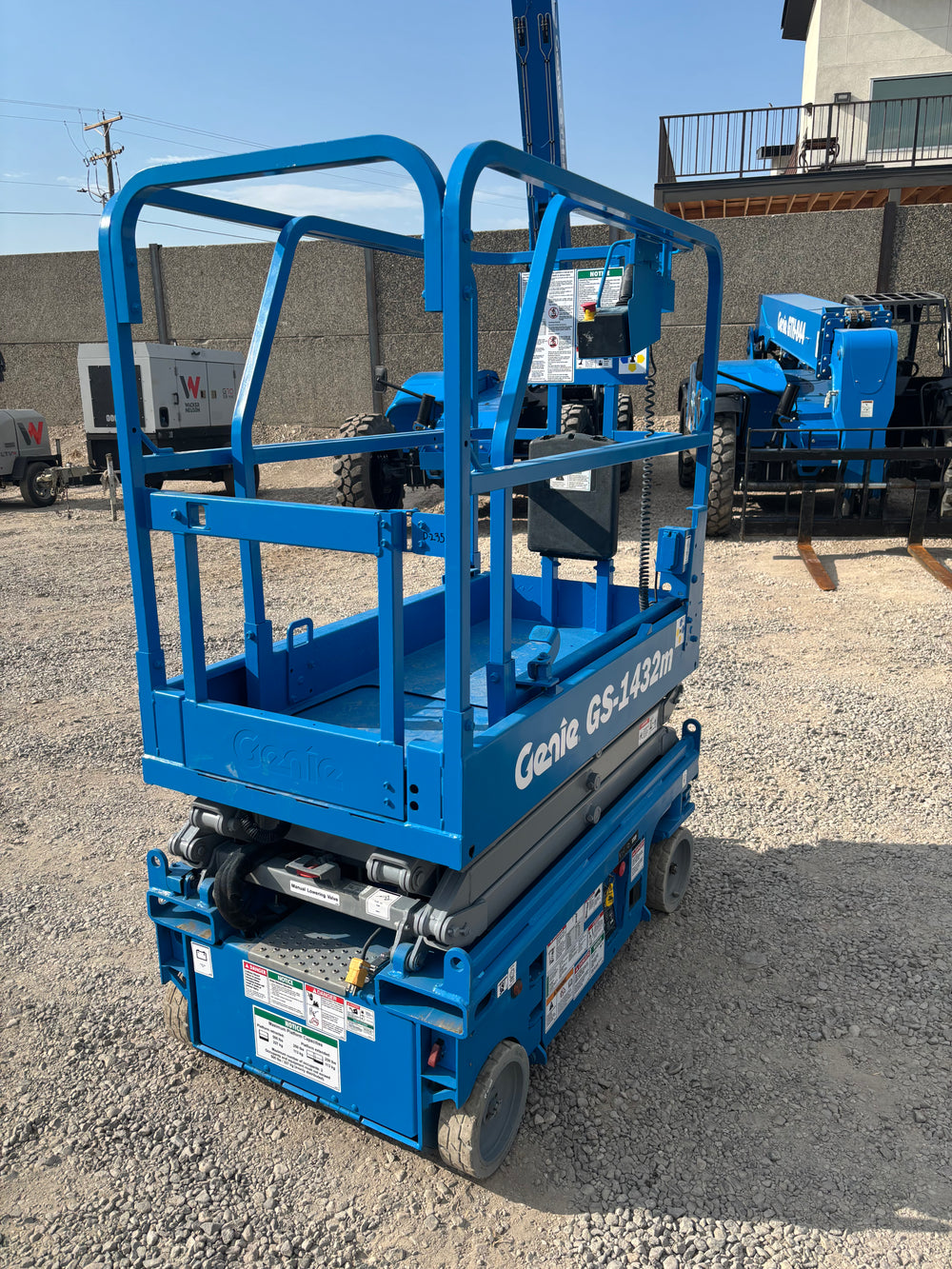 2021 Genie GS-1432m 14' -2 yr Warranty- Scissorlift (id.D235e)
