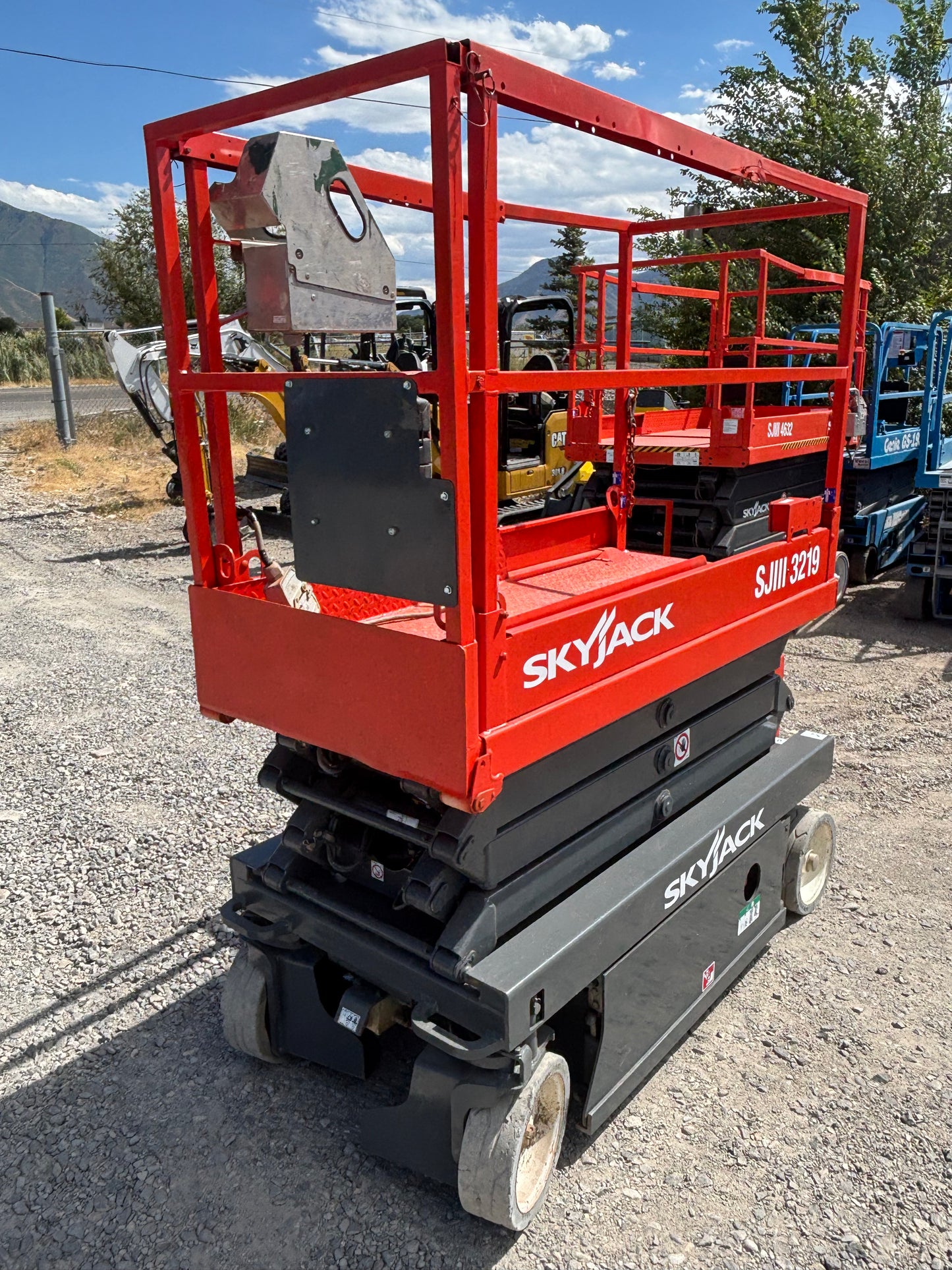 2020 Skyjack SJ 3219 19' -2 yr Warranty- Scissorlift (id2946b)