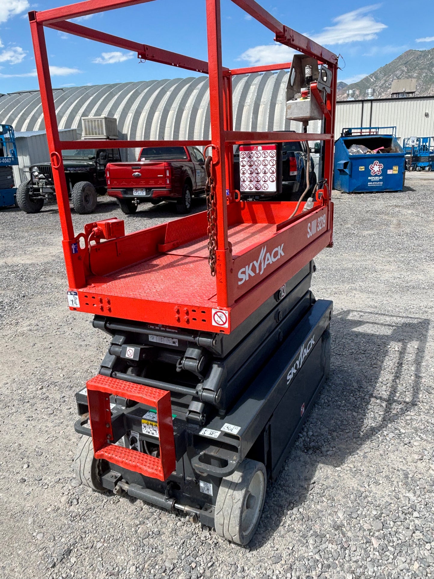 2020 Skyjack SJ 3219 19' -2 yr Warranty- Scissorlift (id2946b)