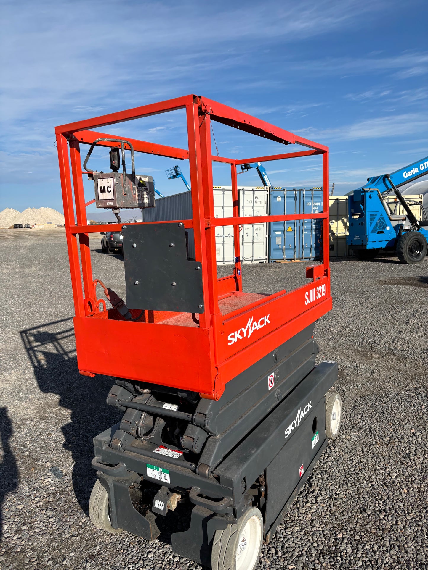 2020 Skyjack SJ 3219 19' -2 yr Warranty- Scissorlift (2815b)