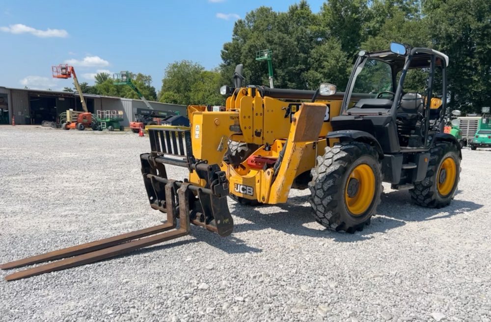 2016 JCB 550-170 10,000 Lbs 56' Reach Forklift/Telehandler For Sale